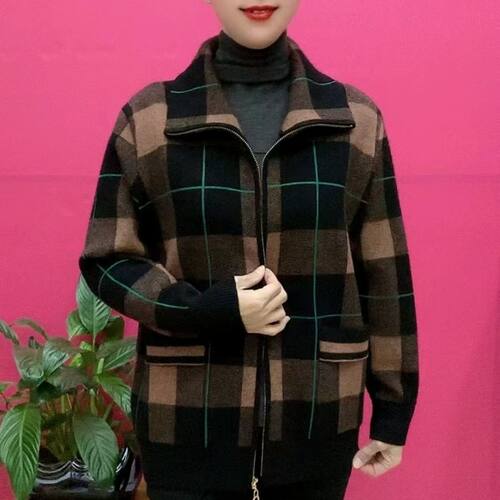 妈妈秋装外套短款中年女