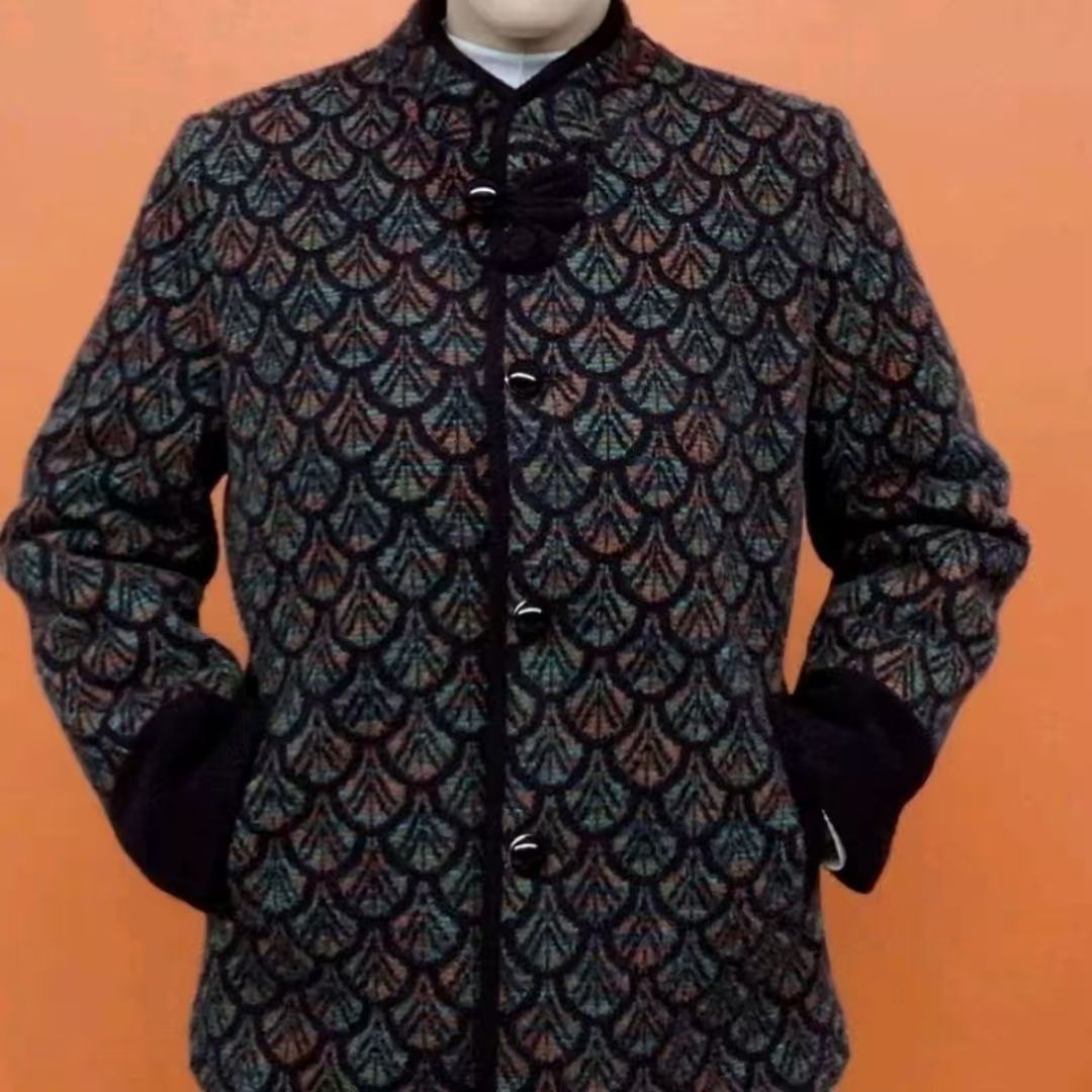 中式复古立领外套女中老年妈妈装盘扣几何图案保暖上衣