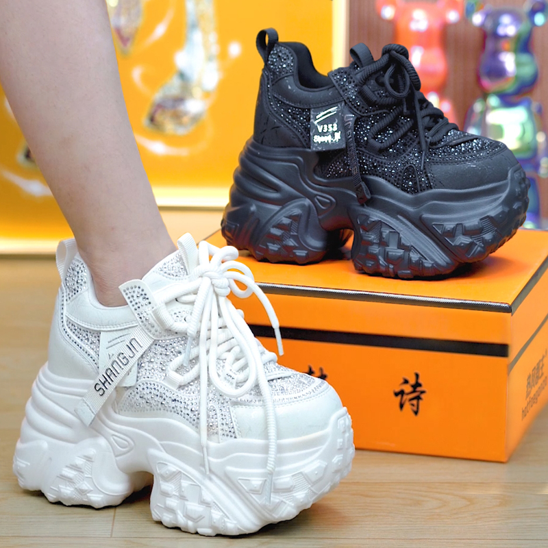 显脚小水钻厚底老爹鞋女