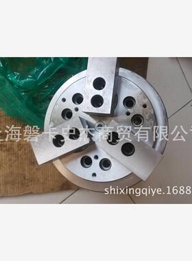 日本丰和  HOWA   HO13M12 三爪中实内撑卡盘
