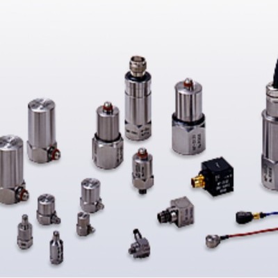 日本 ONOSOKKI小野 紧凑、通用温电荷输出加速度计 NP-2120