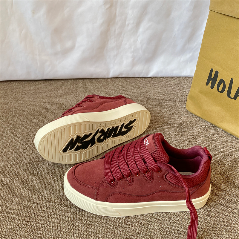 港风复古酒红色情侣板鞋男ins潮2026春季新款学生百搭运动休闲鞋,流行男鞋,休闲板鞋,淘宝优惠券,粉丝福利购,淘宝优惠卷