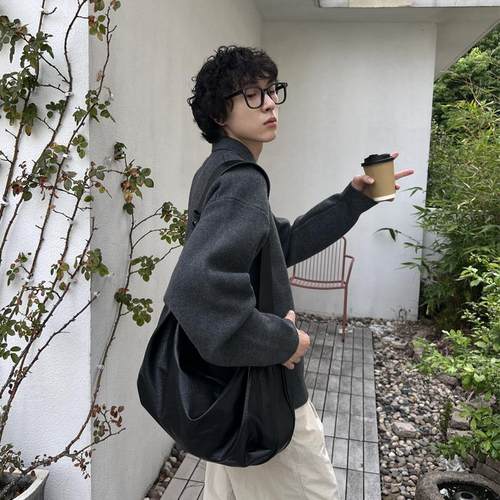 NIN原创日系街头单肩斜挎大容量复古ins宽带托特包男女皮质通勤包