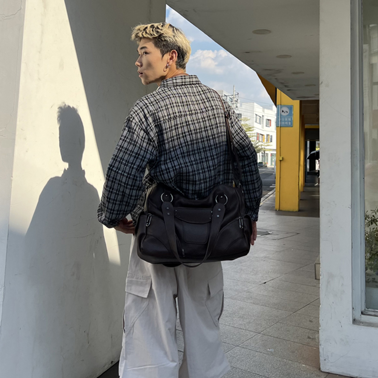 NIN原宿复古单肩斜挎暗黑系托特挎包男女生街头机车挎ins手提包潮