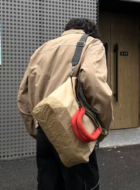 NIN日系复古单肩斜挎托特包手提男女中性风街头轻便休闲运动挎包