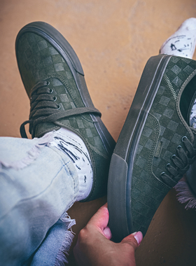 Aut VR3深绿色复古美式低帮反绒皮男女板鞋立体棋盘格钢印滑板鞋