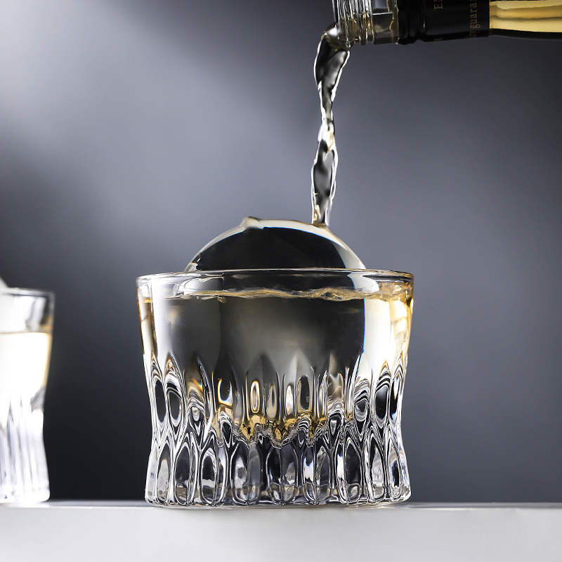 创意个性冰球威士忌杯古典家用透明玻璃洋酒杯收腰烈酒品鉴杯子小