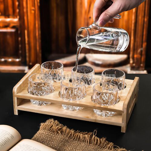 50ml玻璃白酒杯6只竹木杯架
