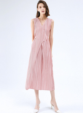 连衣裙夏2022新款女原创设计纯色拼接中长款宽松系带光感连衣裙女