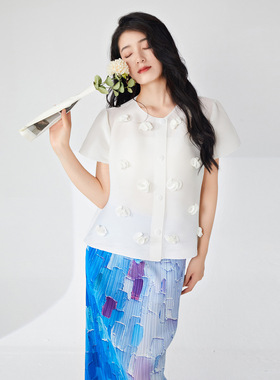 褶家深圳南油女装褶皱t恤短袖女立体花朵宽松开衫气质通勤上衣