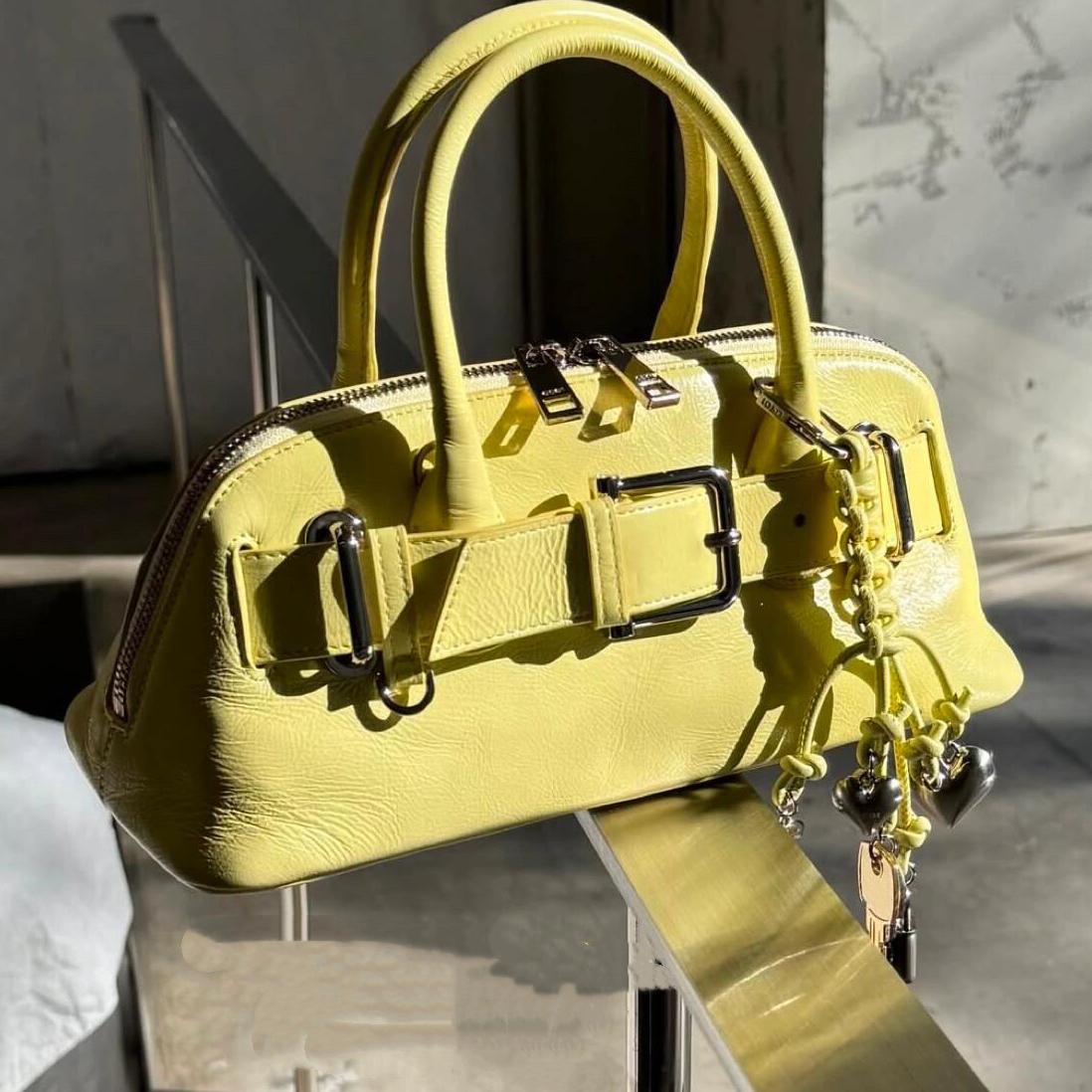 THREE新品网红同款时尚百搭皮带扣贝壳牛皮设计手提斜挎包包