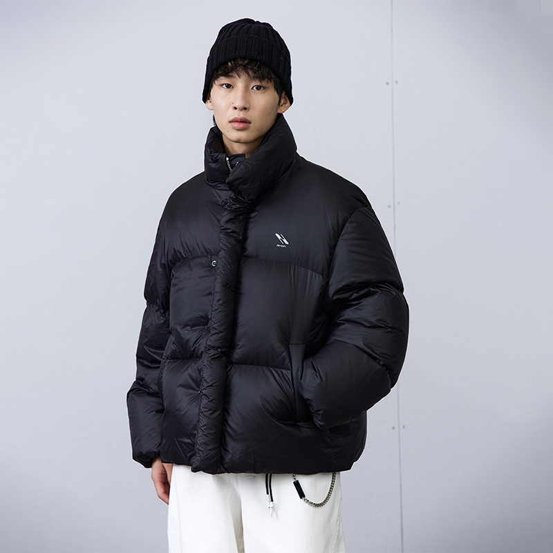 咆哮野兽徽标蓬松感羽绒外套