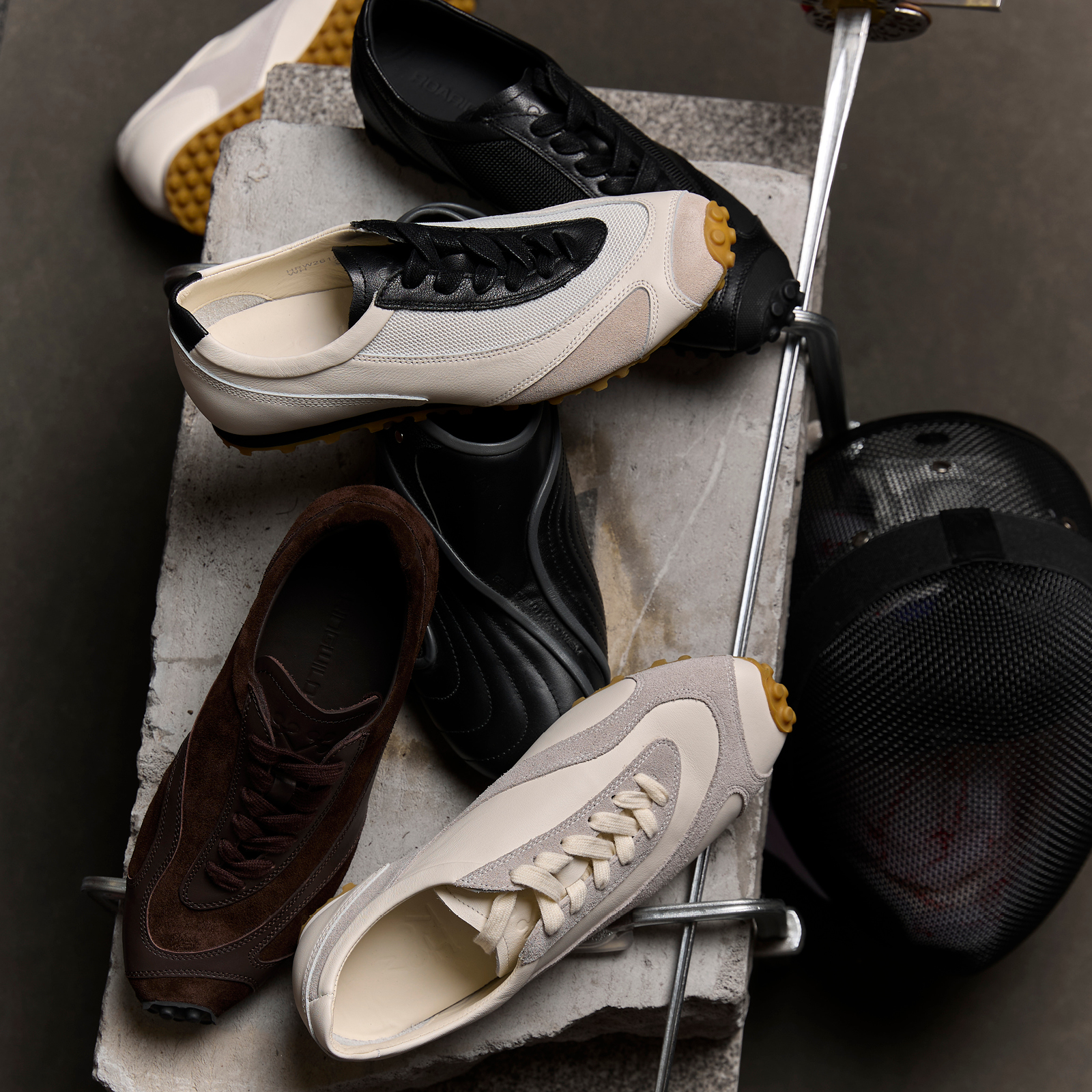ROARINGWILD 主线系列  x HOKOWISM Junior Assassin Sneaker