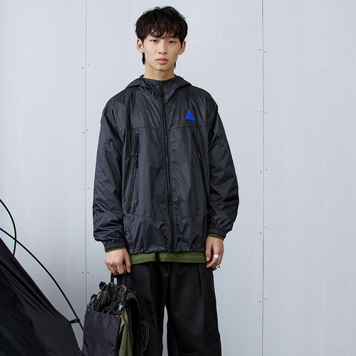 咆哮野兽明线装饰超轻防晒服