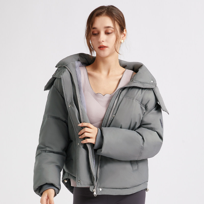 连帽爱心绣花棉服外套女