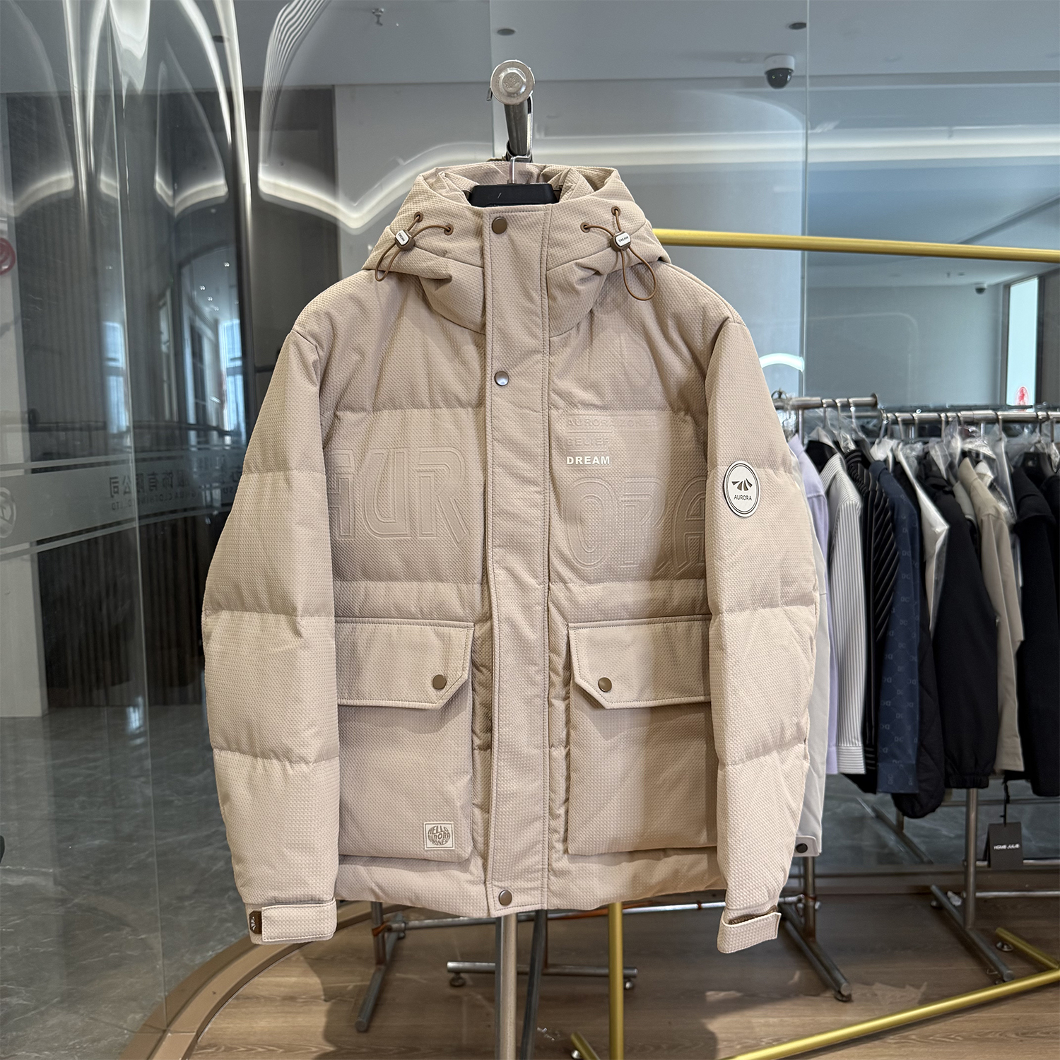 H家90鹅绒石墨烯保暖连帽羽绒服