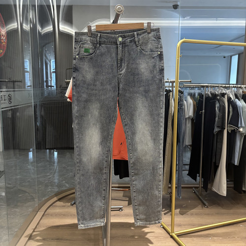 豆家修身小脚时尚百搭牛仔裤