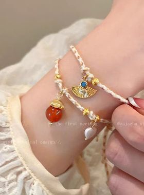 「她非池物」闪钻西太后土星手链女简约小众设计学生镂空心形手饰