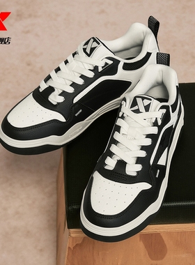 特步皓白板鞋男2025春季情侣鞋小白鞋运动鞋休闲鞋子875119310003