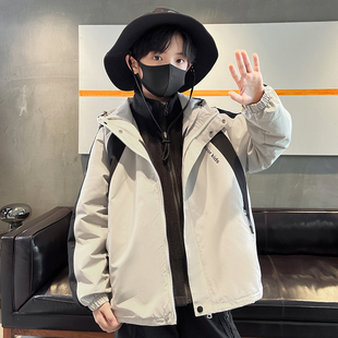 男童冬季外套2026新款男大童冲锋衣三合一可拆卸加棉加厚儿童冬装