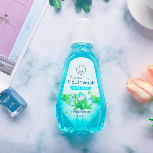 名创优品口气清新漱口水便携樱花