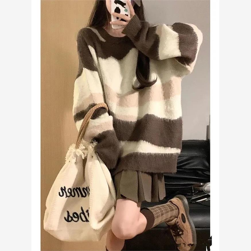 秋冬季小个子奶系穿搭慵懒风条纹毛衣纯欲甜辣百褶短裙两件套装女