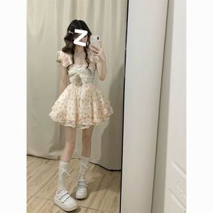 法式 蝴蝶结收腰显瘦蓬蓬公主短裙 甜美碎花连衣裙小个子夏季 新款
