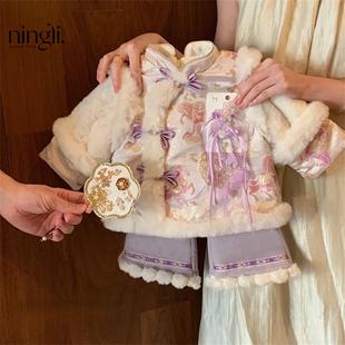 Girls' New Year's clothes set for the first year of life新年