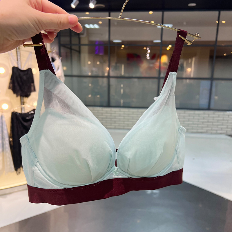 日本文胸华歌尔无钢圈聚拢