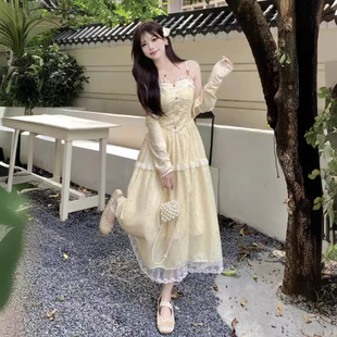糖果甜心法式温柔风长裙女夏季收腰显瘦蕾丝拼接甜美吊带连衣裙女