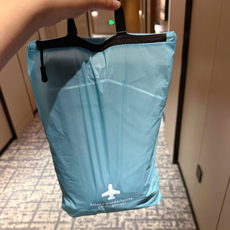 可折叠防水洗漱包收纳袋酒店洗澡换洗衣物旅行便携大容量浴室挂袋