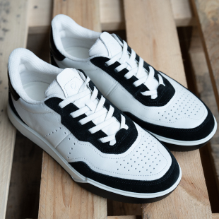 272813 539814 现货ECCO爱步街头复古休闲板鞋 真皮舒适运动鞋