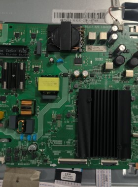 原装海信65E3K BOM2 352444主板RSAG7.820.13606屏HD650H1U71实图