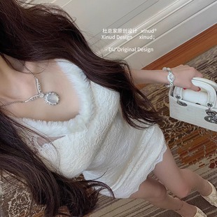 杜总家 原创古早味气质温柔纯欲蕾丝包臀毛边连衣裙 昭和小奶狐