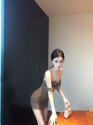 杜总家 赫拉千金*原创性感气质约会紧身一字肩名媛蕾丝钻饰包臀裙