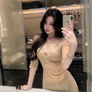 杜总家  古早晚香玉*原创气质大姐姐蕾丝拼接两件套温柔显瘦上衣