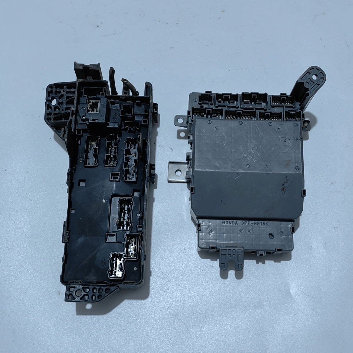 七代雅阁2.4 机舱保险盒车身控制模块