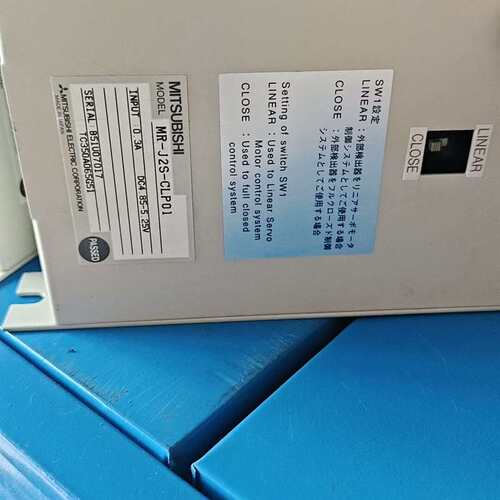 议价三菱交换机 MR-J2S-CLP01，有三个。可维修