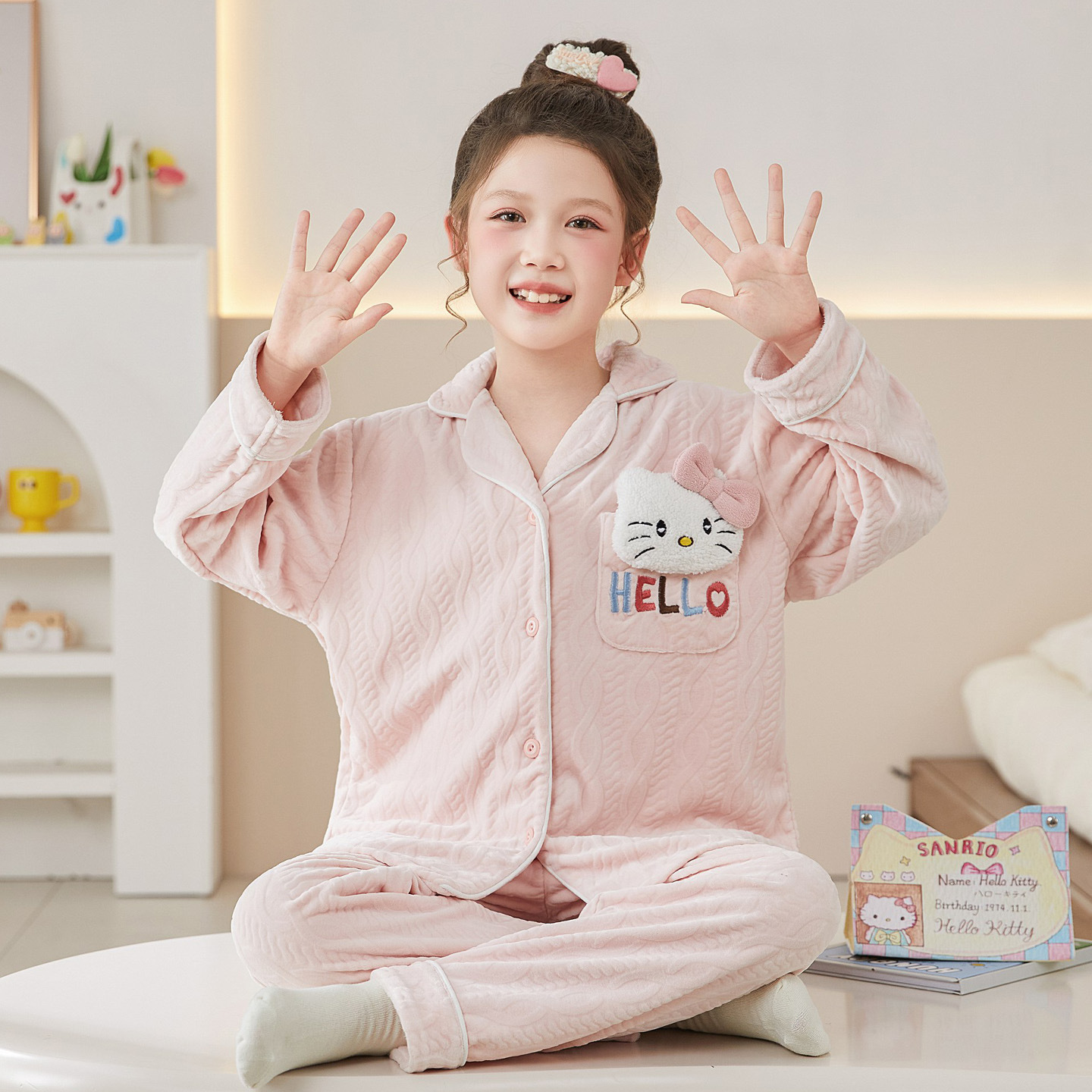 女童德绒睡衣冬款女孩套装大童儿童加厚绒HelloKitty家居服秋冬季