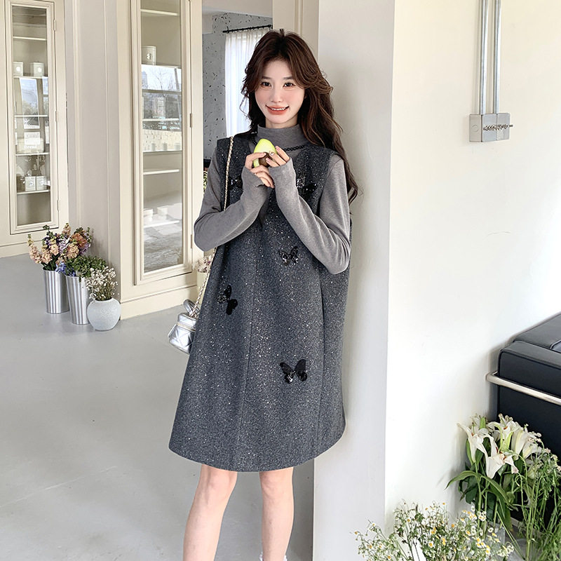 罗芬 故事面料女装官方实拍蝴蝶亮片灰色毛呢背心裙两件套2025新,女装/女士精品,时尚套装,淘宝优惠券,粉丝福利购,淘宝优惠卷