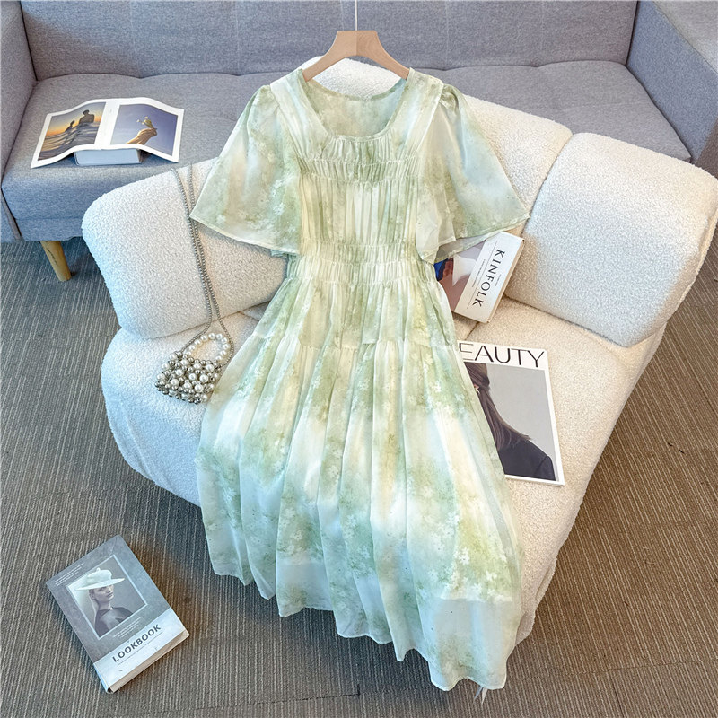 夏季新款大码女装胖mm小清新烫金200斤显白高腰显瘦中长款连衣裙