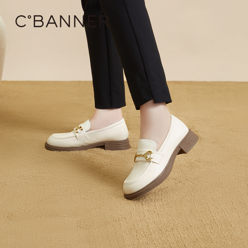 千百度英伦风黑色乐福鞋