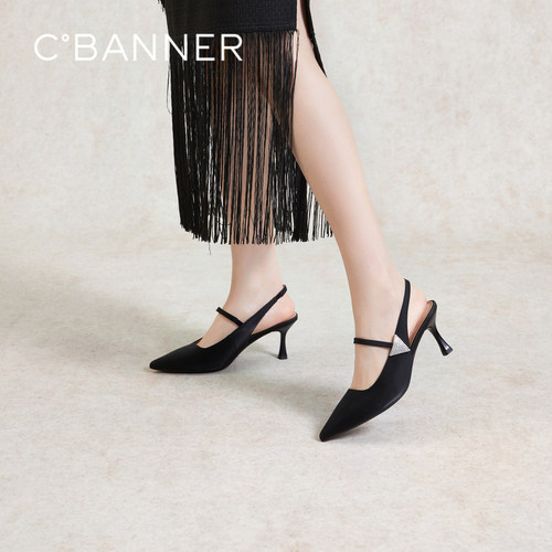 千百度尖头夏季后空凉鞋