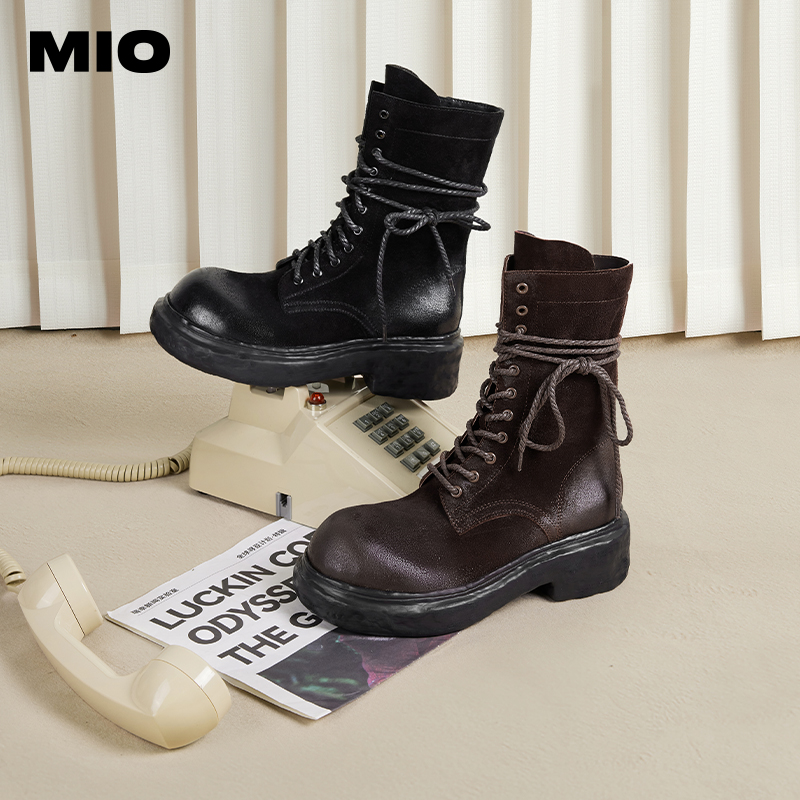 米奥马丁靴复古英轮风