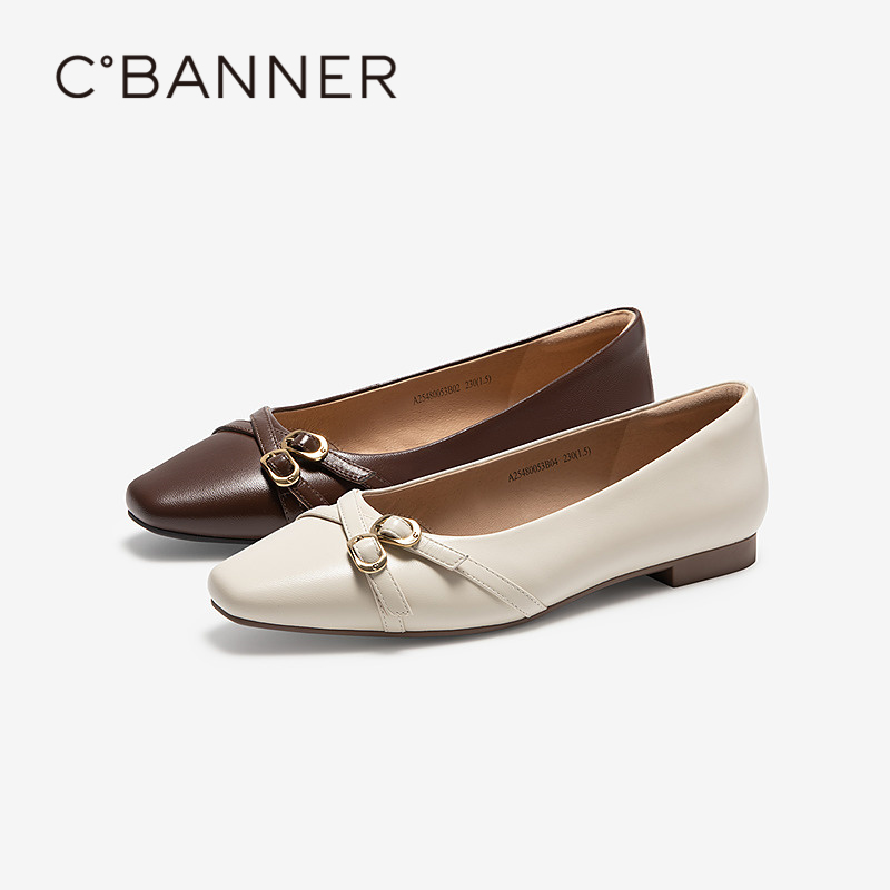 质感羊皮革 自然光泽呈现舒适肌理