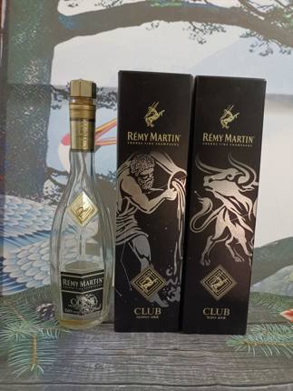 十二星座黑角马350ml （两个）带盒子