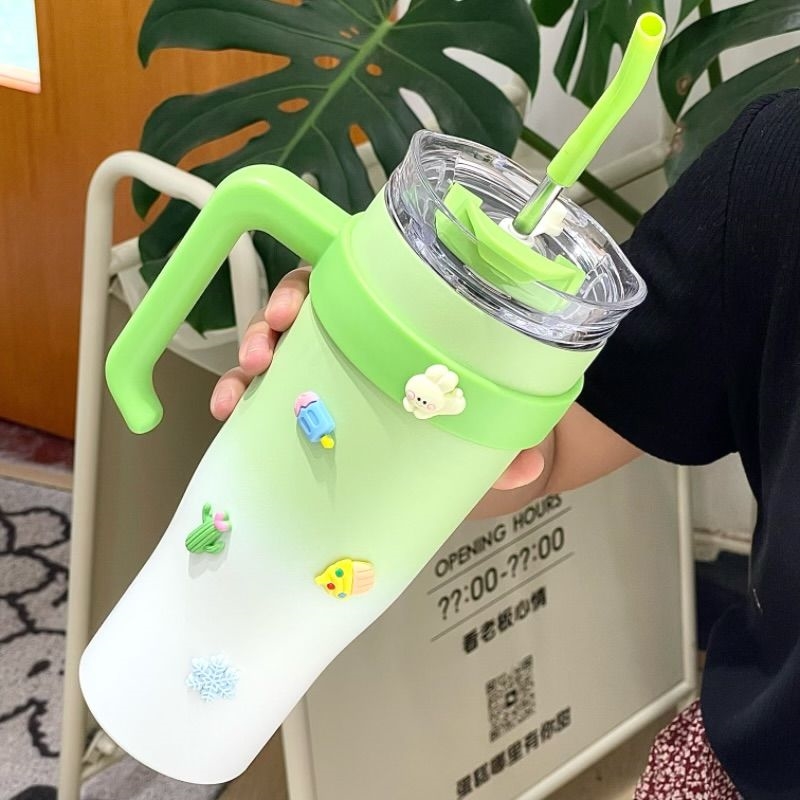 新款夏季吸管杯不锈钢保温杯大容量水杯保冷咖啡杯高颜值巨型杯子