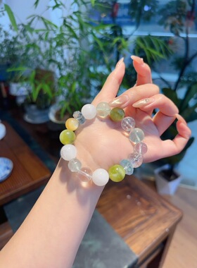 原创天然绿色系水晶手串岫玉绿祖母晶绿月光清冷感清新百搭小众