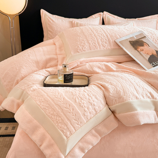 2025新款A类全消光雕花双拼角牛奶绒四件套加厚超柔保暖床上用品