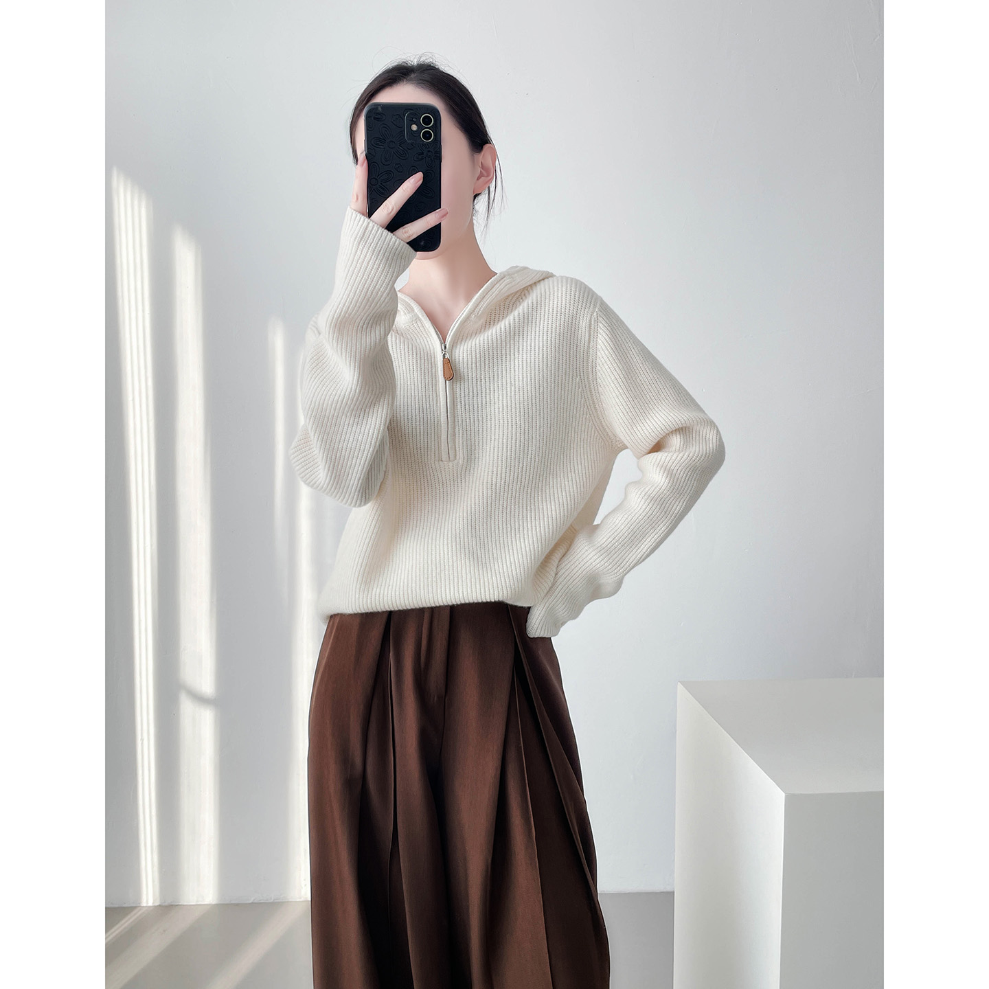 赠送运费险保暖羊毛羊绒连帽毛衣